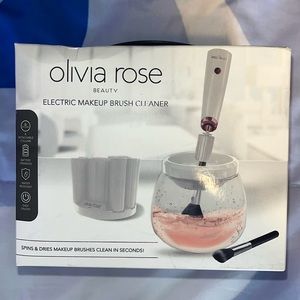 Never used electric makeup brush cleaner